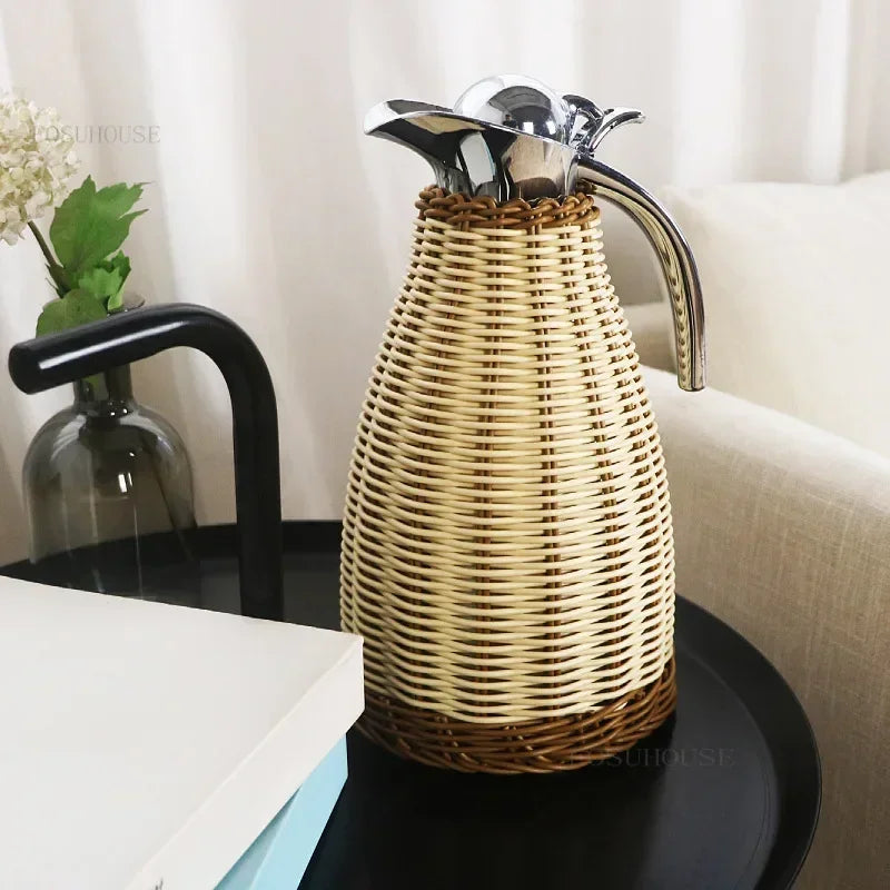 2L Rattan Insulation Pot Tea Coffee Thermos Stainless Steel Liner Vacuum Insulation Bottle Household Large Capacity Thermos WW